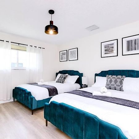 Modern Spacious 5-Bedroom Home With Pool Hollywood Bagian luar foto